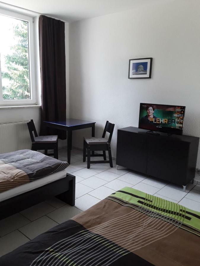 Pension Zum Bauhof Zwickau Ngoại thất bức ảnh