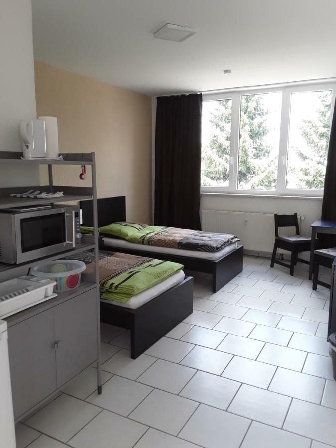 Pension Zum Bauhof Zwickau Ngoại thất bức ảnh